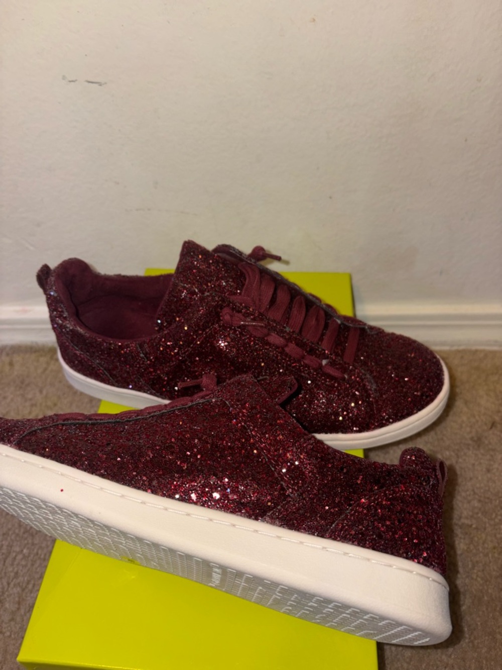 Gianni Bini Wine Glitter Low-Top Sneakers - Picture 2 of 7